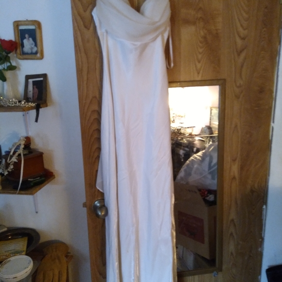 Silk forever 21 dress - Picture 1 of 3